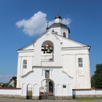 Церковь Спасо-Преображенская: брама-колокольня (Раков), июль 2012