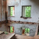 Усадьба Слотвинских: дворец (Рованичи), май 2015