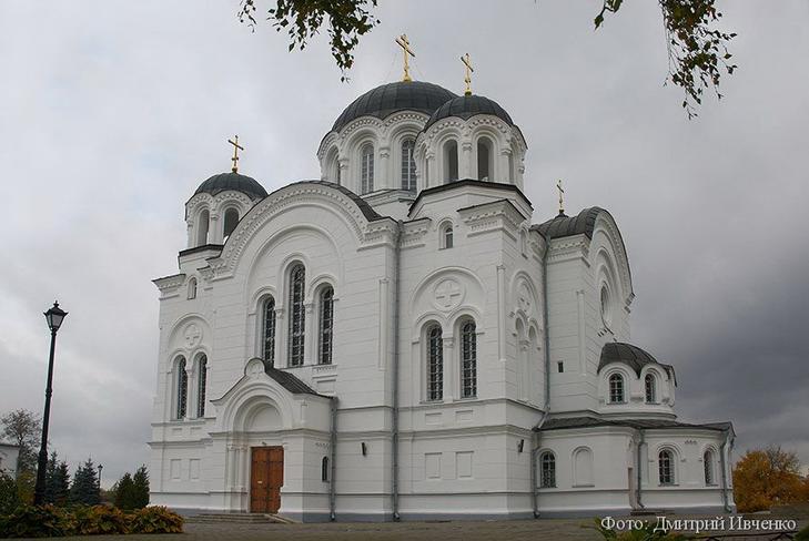 Монастырь Евфросиньевский: Крестовоздвиженский собор