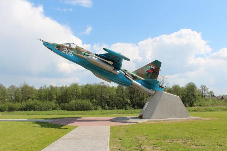 Самолет СУ-25