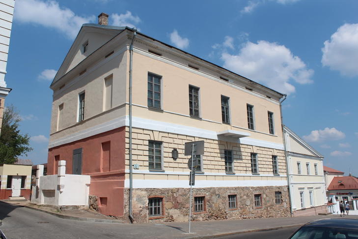 Библиотека им. Пушкина