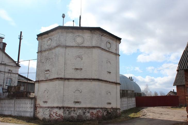 Усадьба Уместовских: винокурня (спиртохранилище)