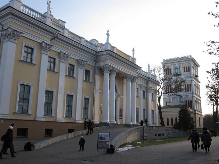 Дворец Румянцевых и Паскевичей