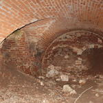 Усадьба Моравских: часовня-усыпальница (Заушье), май 2013