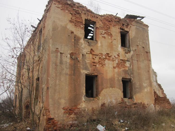 Усадьба Монюшко: хозпостройка