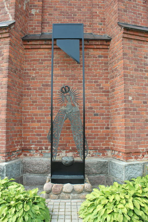 Памятник нерожденному ребенку