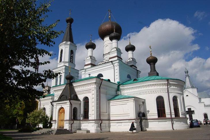 Собор Трех Святителей (кафедральный православный)